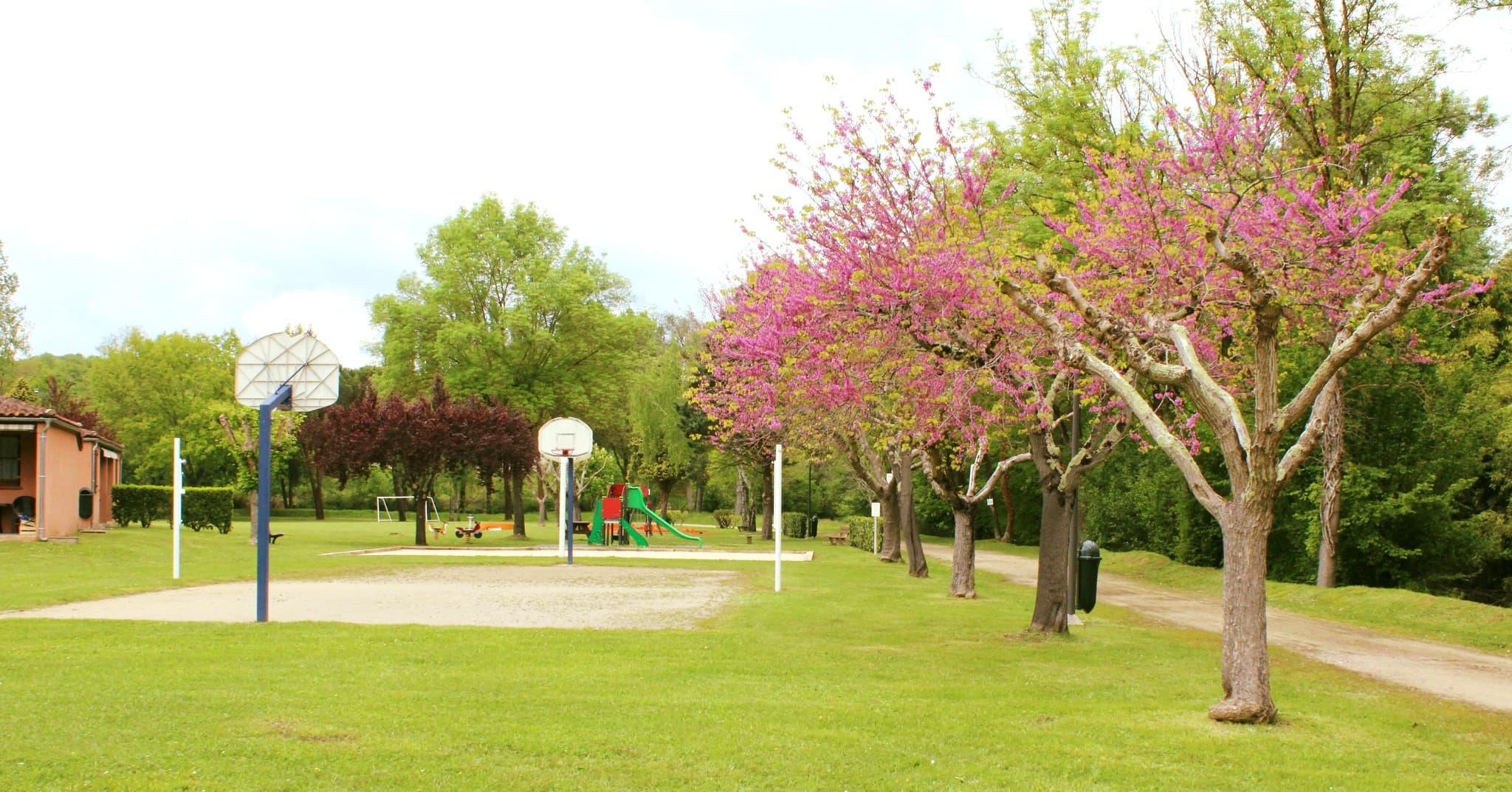 CAMPING COMPLEXE TOURISTIQUE DE LA JUSTALE