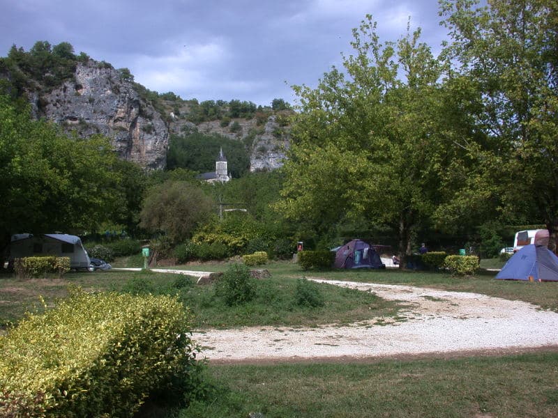 CAMPING LES FALAISES