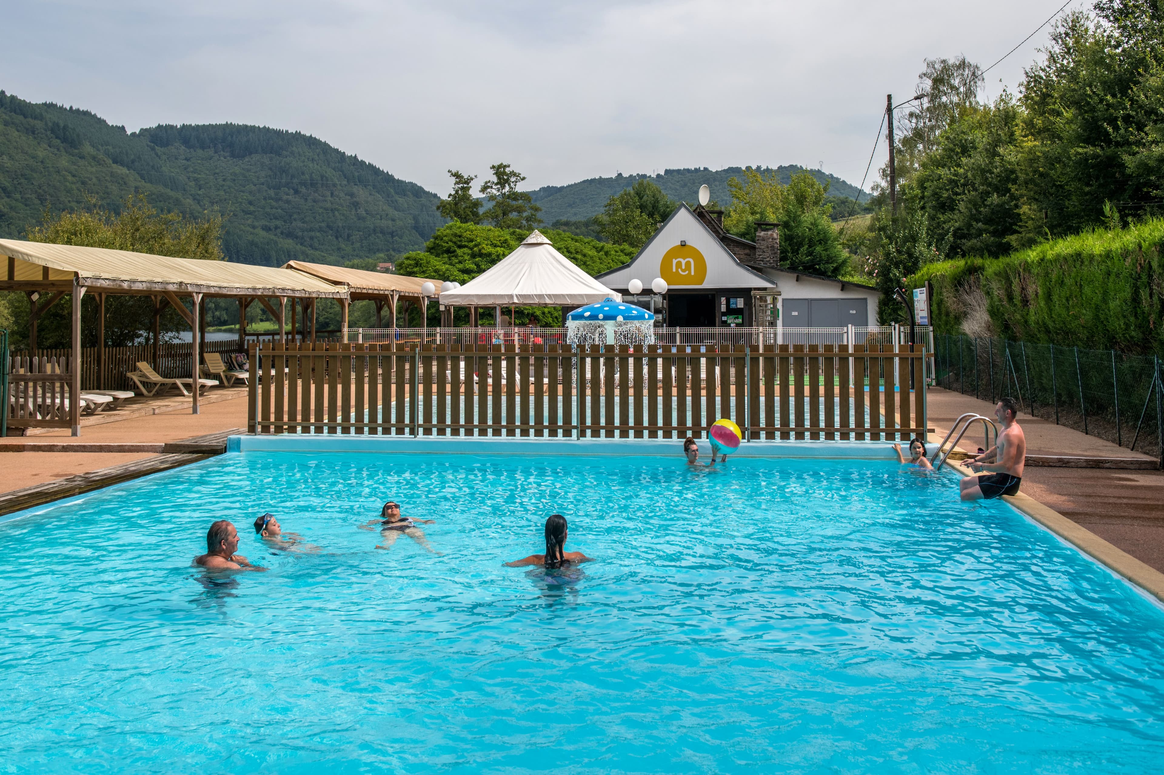 CAMPING DU LAC