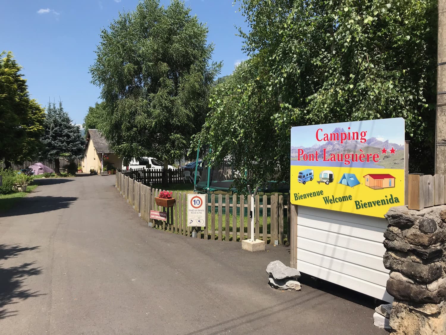 CAMPING PONT LAUGUÈRE
