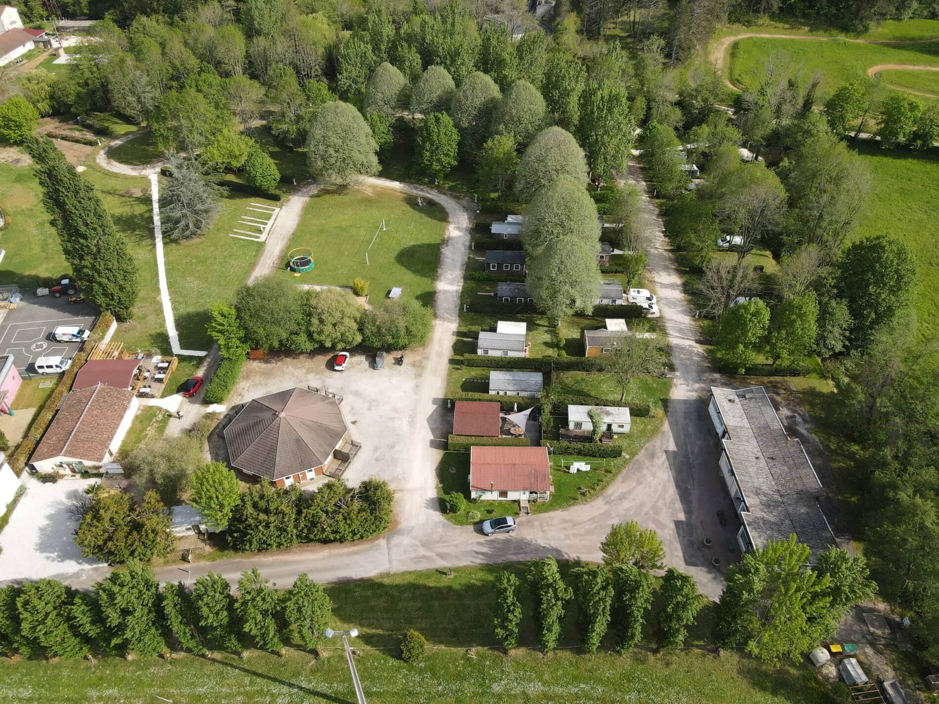 CAMPING L'AGRION BLEU