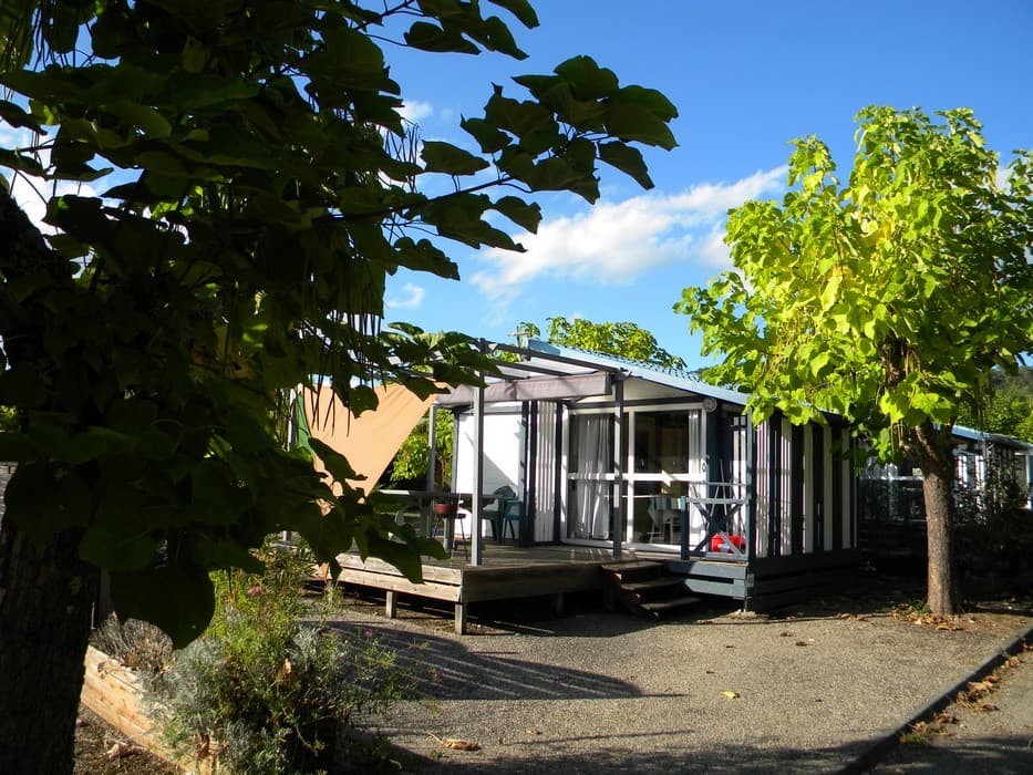 CAMPING LES CATALPAS