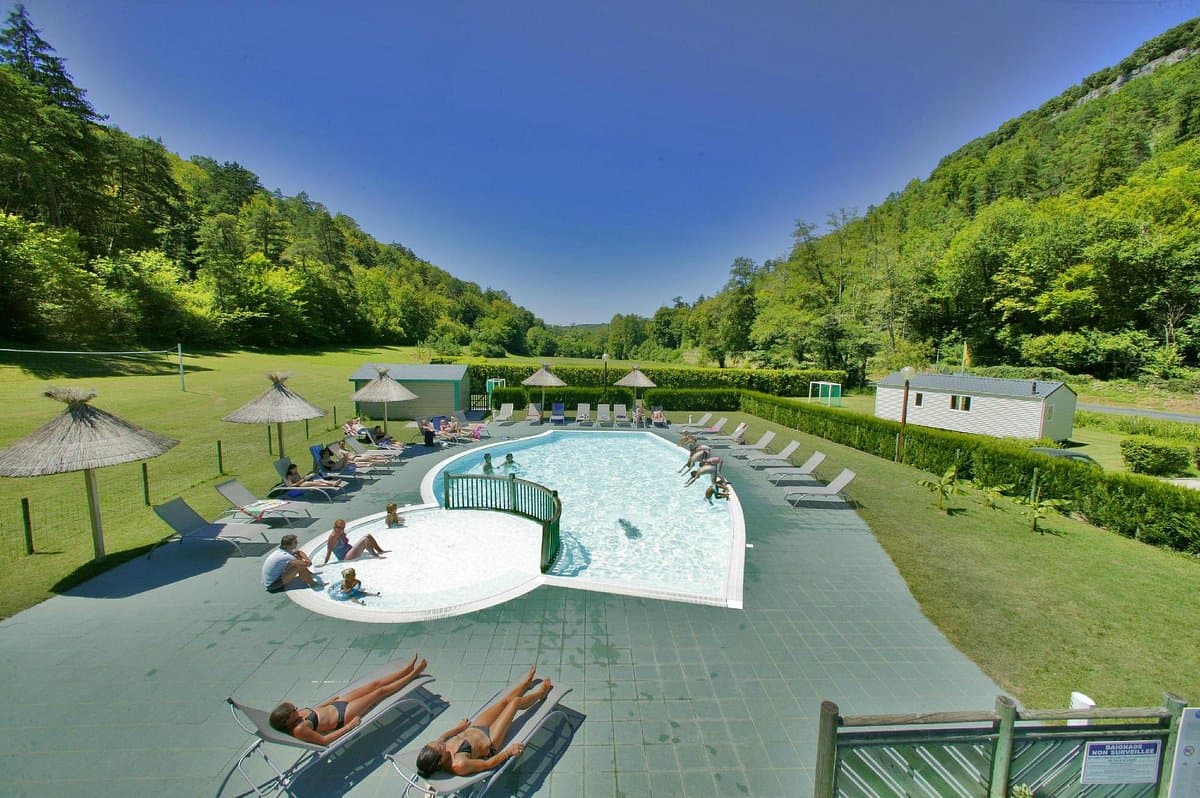 Photo de CAMPING LE VAL DE LA MARQUISE