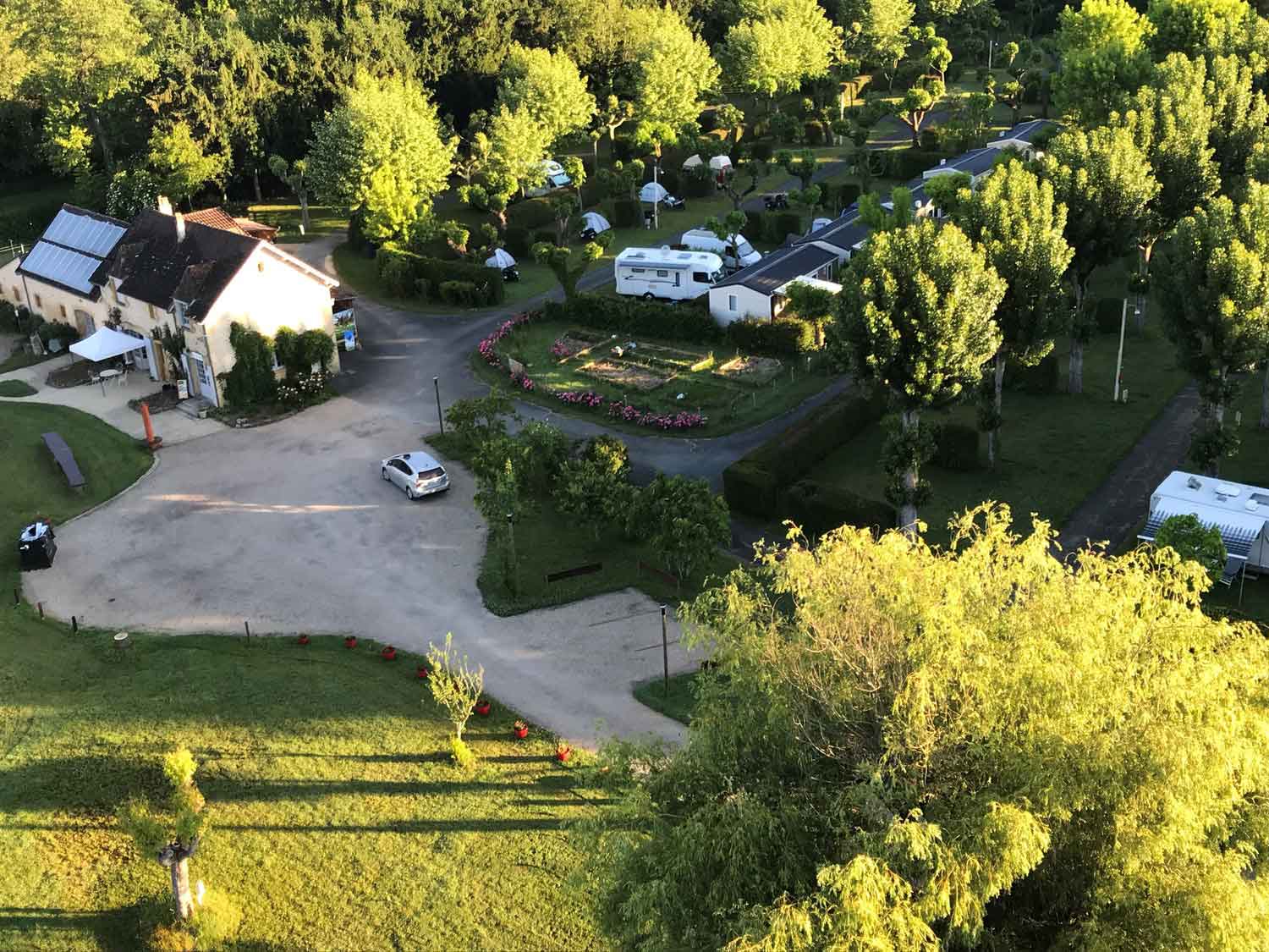 Photo de CAMPING LE GARRIT
