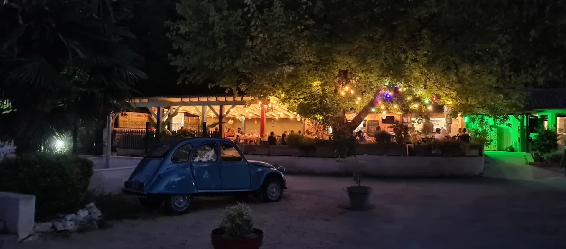 Photo de CAMPING AU FIL DE L'EAU