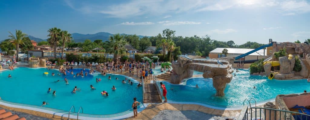 CAMPING CLUB FRONT DE MER
