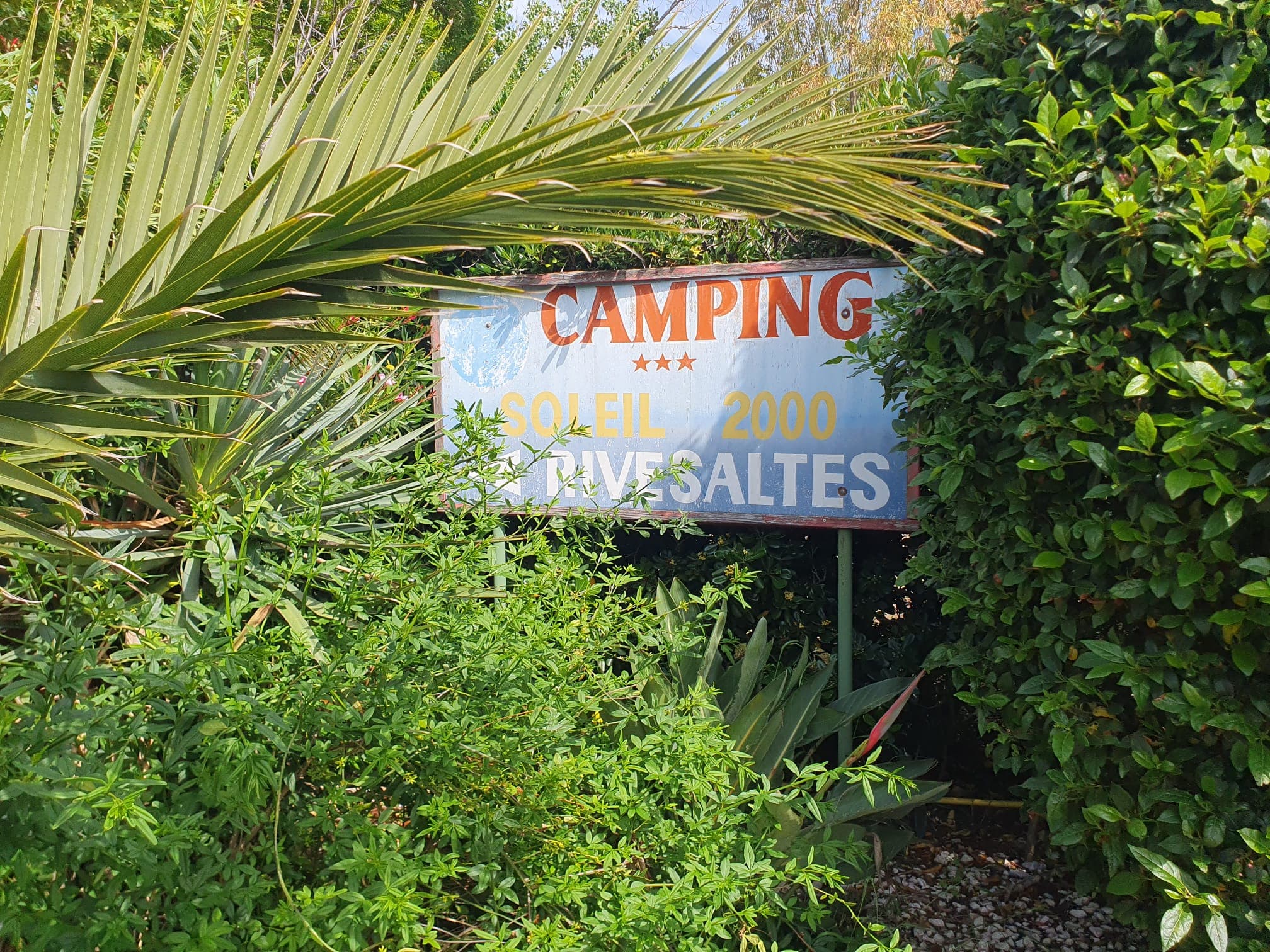 CAMPING ANAS