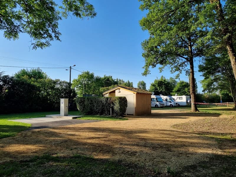 Les bois de Sepmes : Aire Camping-car Park