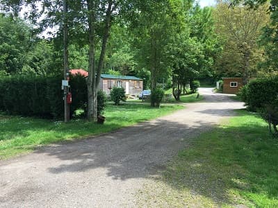 CAMPING LES LILAS