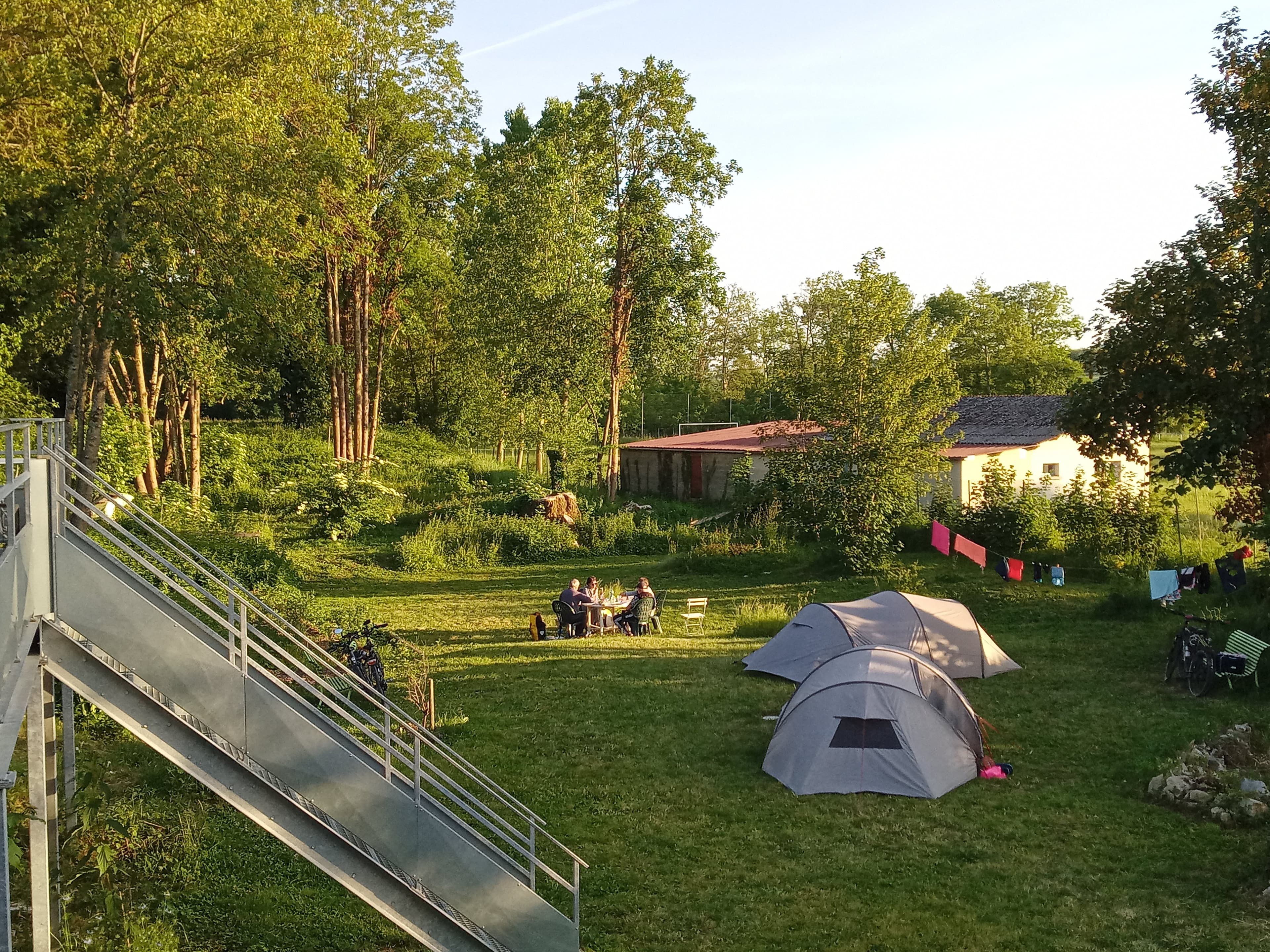 Au Bistrot du Canal - Camping