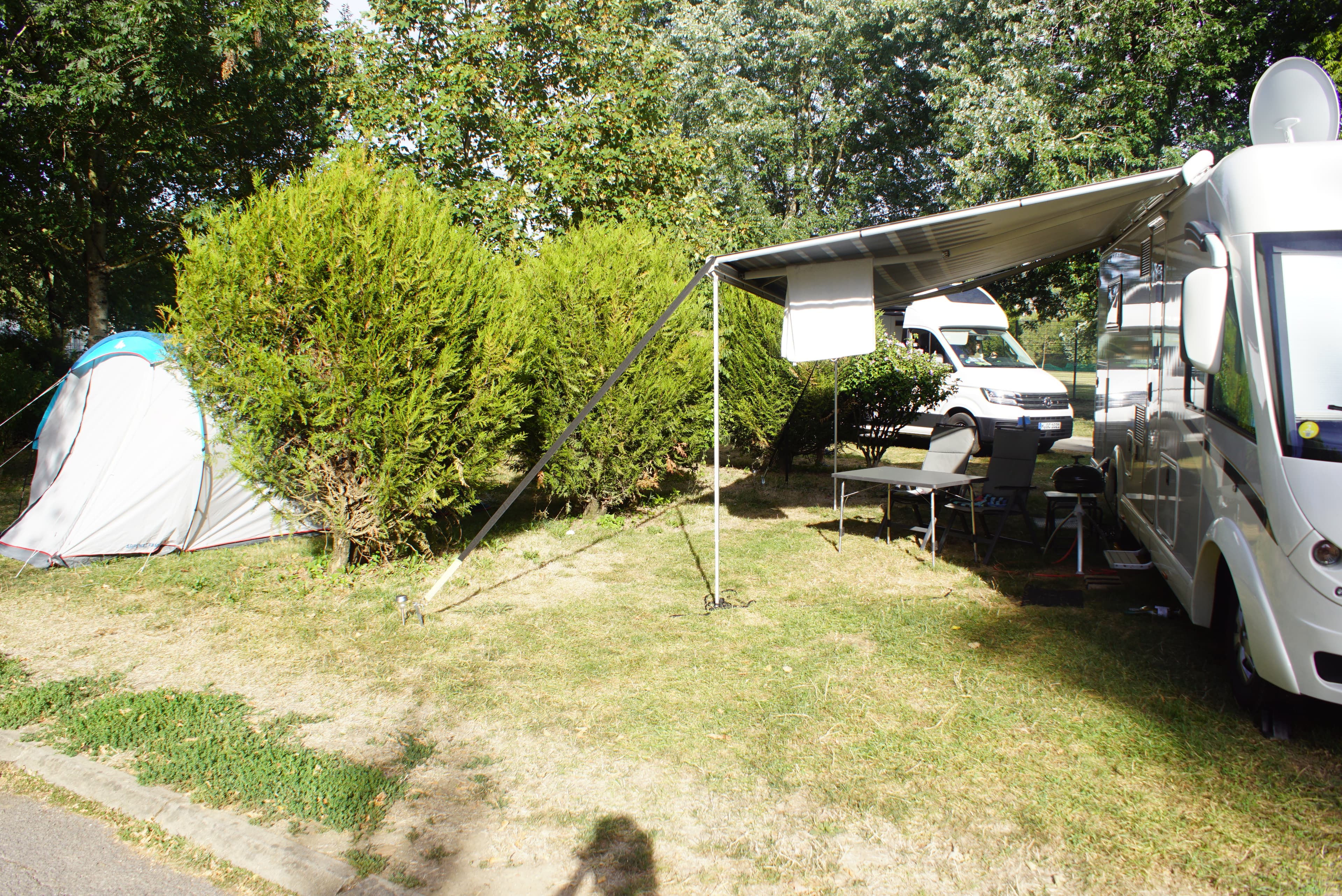 CAMPING DE BESANÇON CHALEZEULE