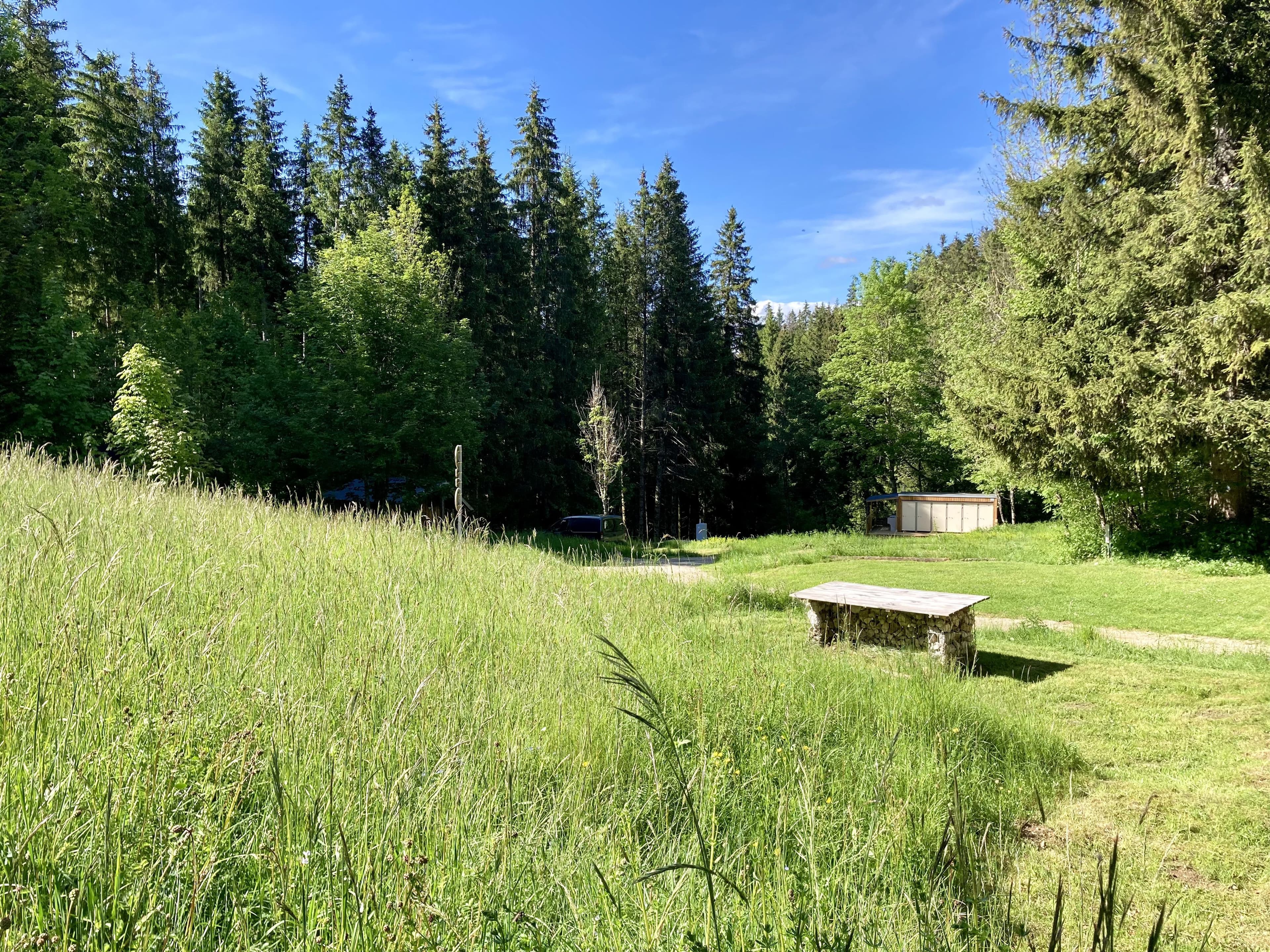 CAMPING-CHALETS LA FAVIÈRE
