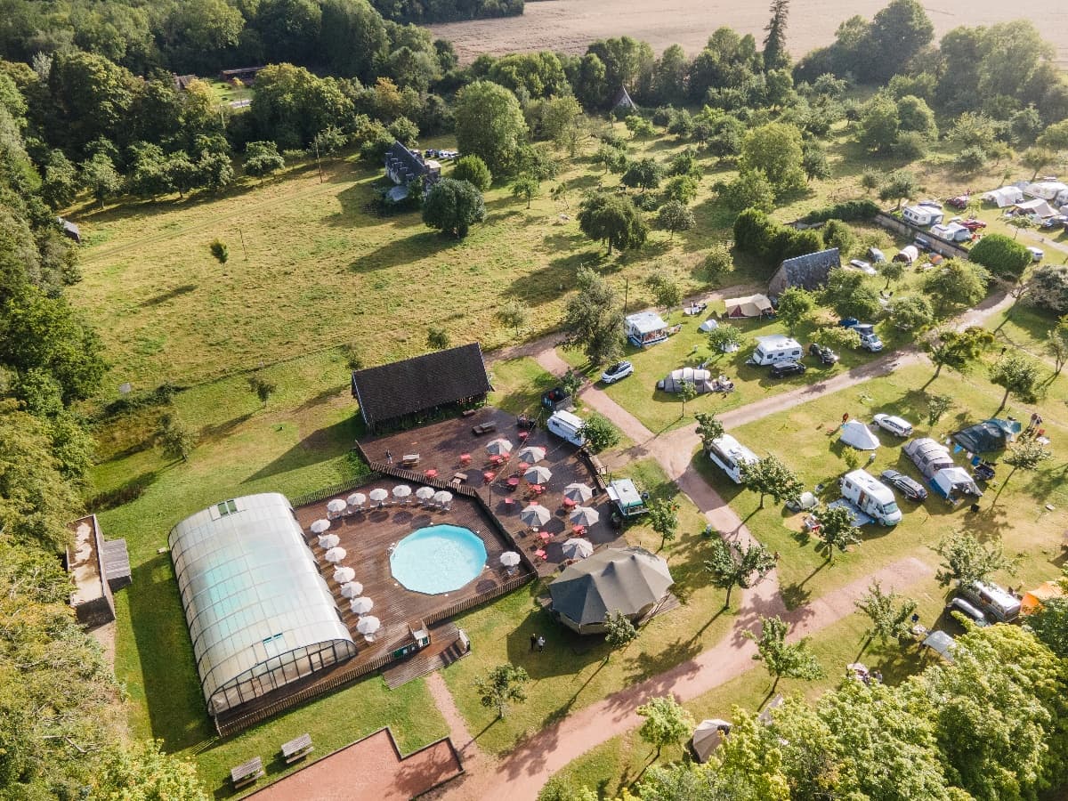CAMPING HUTTOPIA CALVADOS NORMANDIE