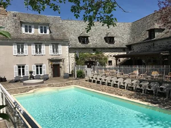 CAMPING LE CLOS DE BANES