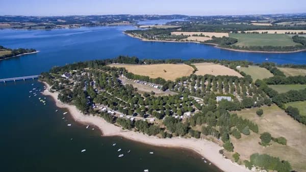CAMPING SOLEIL LEVANT