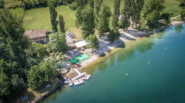 CAMPING DE LA BASE NAUTIQUE