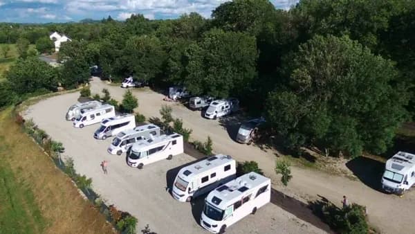 Aire municipale de camping-car
